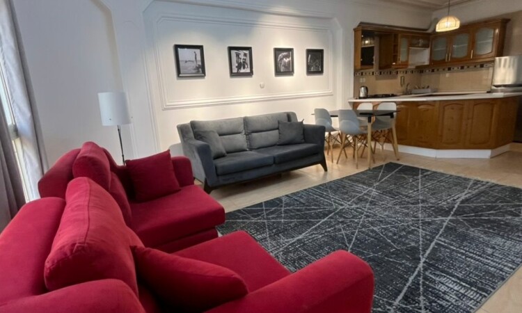 اجاره آپارتمان دو خوابه بسیار تمیز طلوع 1