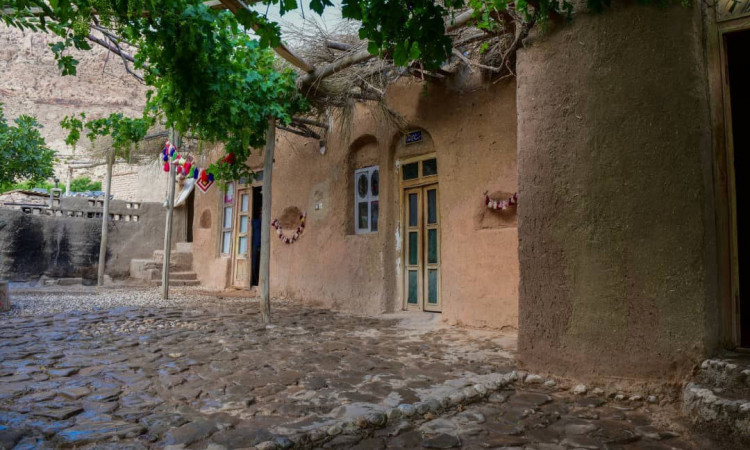 رزرو بومگردی آس اتاق 3