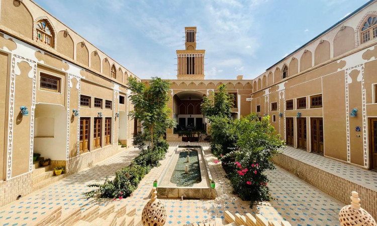 اتاق دوتخته دبا فروغ(زیرزمین)