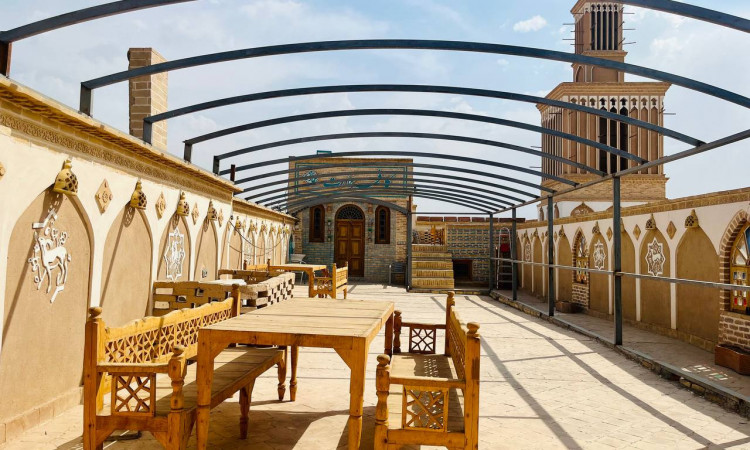 اتاق دوتخته دبا فروغ(زیرزمین)