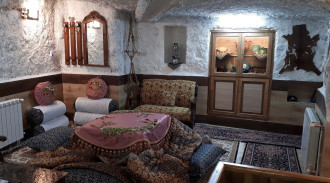 رزرو بومگردی عمارت سنگی 2 کندوان (سوئیت)