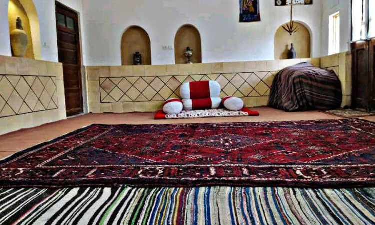 رزرو اقامتگاه آرامش برز‌ک (گل محمدی)