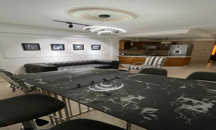 اجاره آپارتمان بسیار تمیز طلوع 2