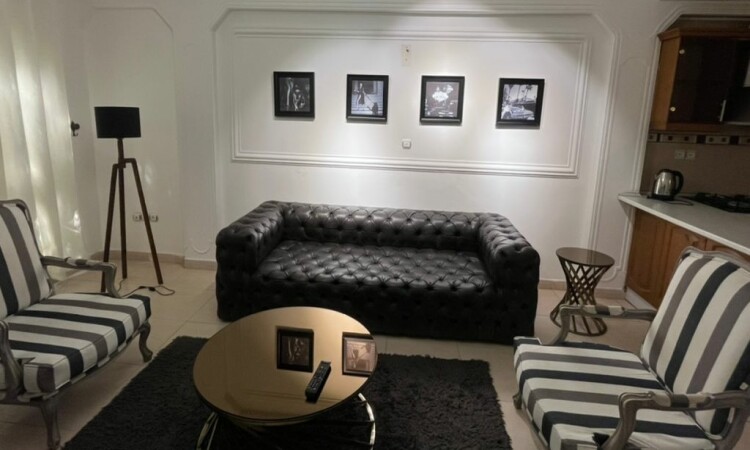 اجاره آپارتمان بسیار تمیز طلوع 2