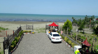 اجاره آپارتمان ساحلی نوساز لب دریا بندر انزلی(ط اول)