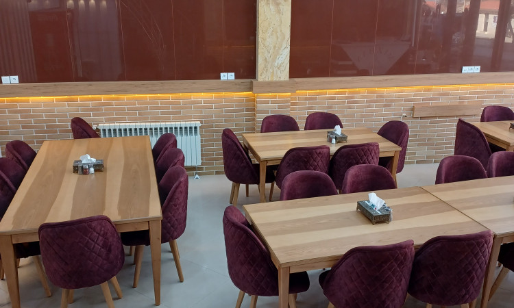 آپارتمان میزبان دو خوابه کولردار با صبحانه