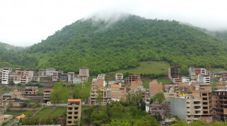 فيلا دارباست بإطلالة جميلة على قرية زيارات