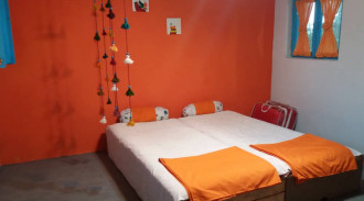 رزرو بوم‌گردی امی وی جا سنگر (شباهنگام)