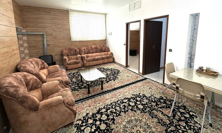 اجاره ویلای دو خوابه نزدیک باغ فین (پارکینگ اختصاصی3 )
