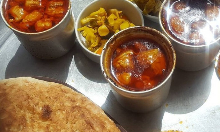 رزرو اقامتگاه بوم‌گردی وردیمه شاهکوه