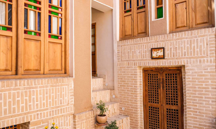 رزرو بوتیک هتل کاشانه ماهور (کرشمه 2 تخته)