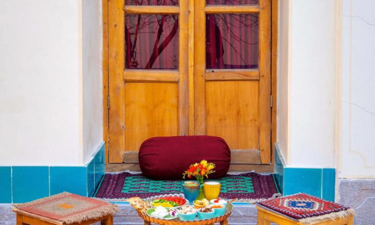 خانه بوم‌گردی ماه بی‌بی (اتاق 1)