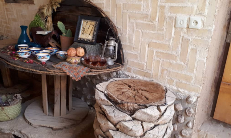رزرو بوم گردی قلعه رود (اتاق هشت نفره)