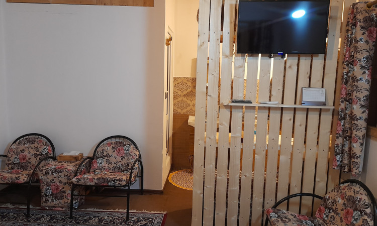 رزرو بوم گردی گیلک ده لاهیجان