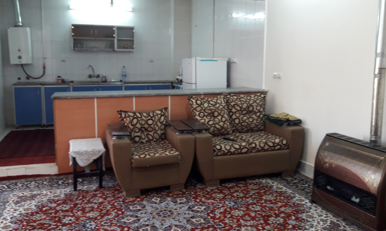اجاره منزل دربست بر خیابان اصلی