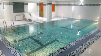 اجاره آپارتمان مبله سوپرلوکس و استخردار آبگرم در فرشته