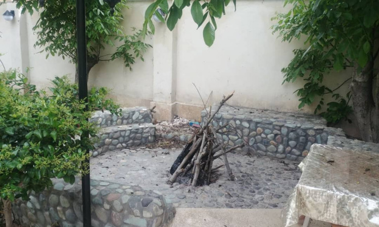اجاره ویلا استخردار چهار فصل آبگرم