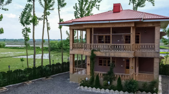 رزرو اقامتگاه بوم گردی گیلانک اتاق vip