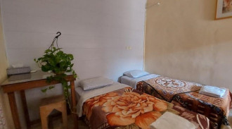 رزرو خونه نقلی کاشان (اتاق خزان 2 تخته تویین )