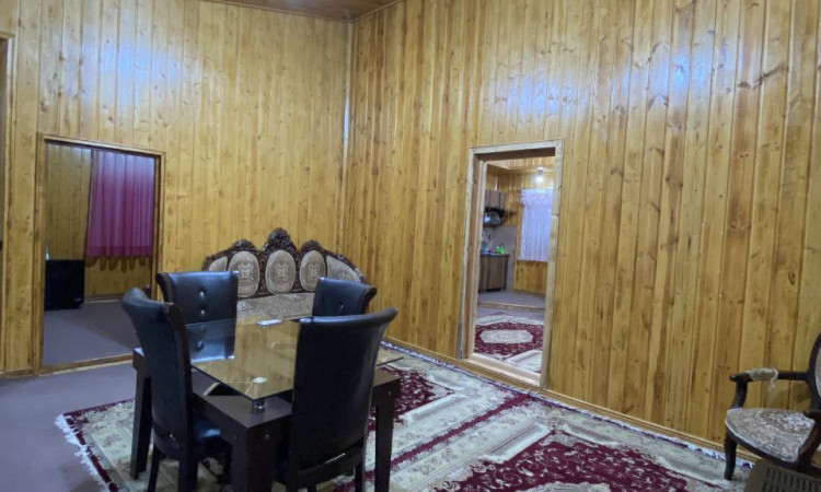 رزرو کلبه جنگلی نزدیک‌ ییلاقات و آبشار