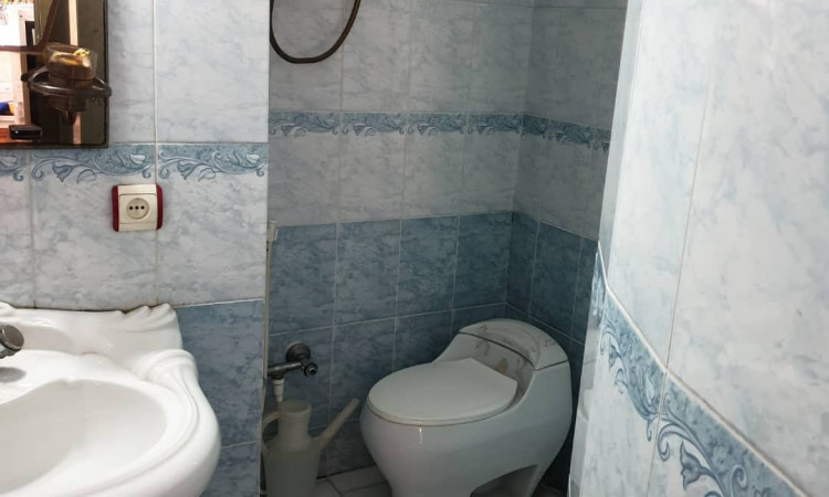 جاره آپارتمان 75 متری بهار طبقه دوم