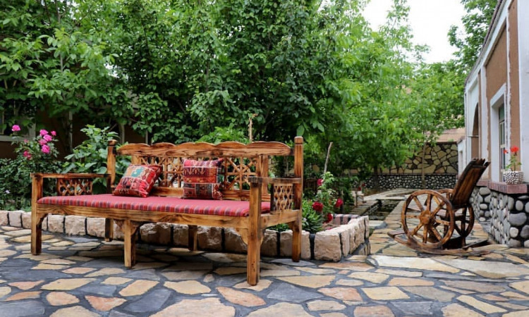 رزرو بوم گردی شاردو