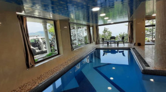 فيلا على السطح في رامسار للإيجار مع مسبح داخلي