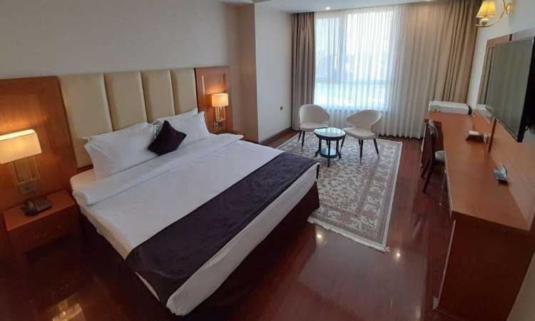 فندق سارينا أربع نجوم (غرفة مزدوجة)