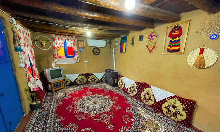 رزرو اقامتگاه ترنگ طلا
