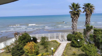 فيلا رؤوف شالوس بيتش جاردن