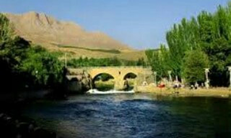 اجاره ویلا روستایی حیاط دار نزدیک زاینده رود