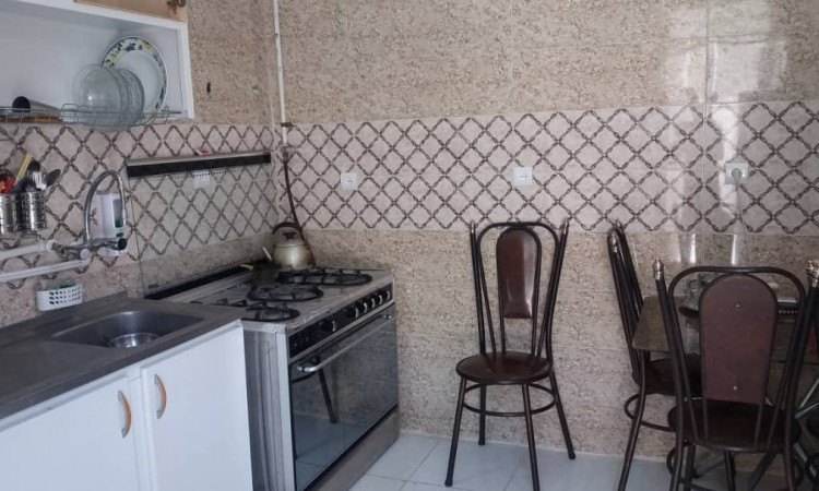 خانه روستایی زیبا نزدیک رودخانه خروشان زاینده رود