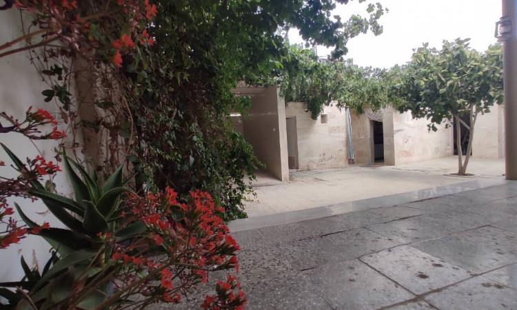 خانه روستایی زیبا نزدیک رودخانه خروشان زاینده رود