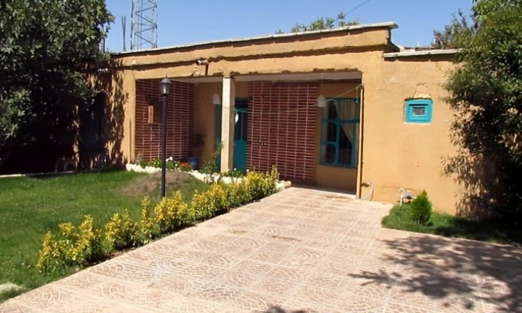 اجاره ویلا دو خوابه (آبنمای بزرگ) حسینی منش