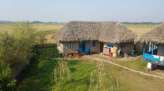 رزرو بوم گردی قدیم خونه(اتاق وانیشا- تخت خواب دار)