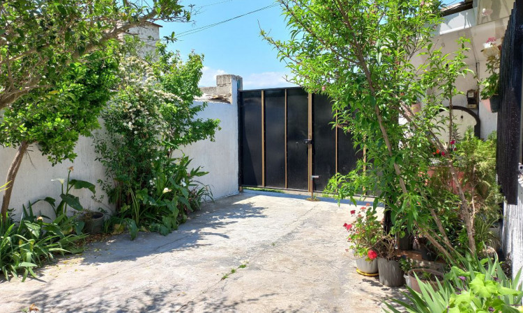 اجاره ویلا دربست حیاط دار
