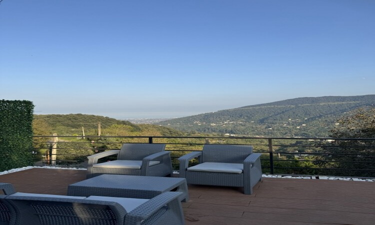 ویلا جنگلی جکوزی روباز با ویو دریا و جنگل