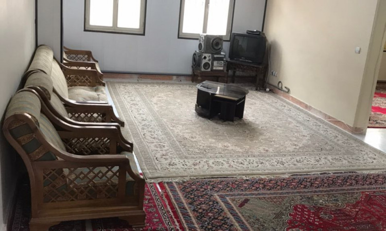 اجاره ویلا 120 متری با تراس رو به باغ