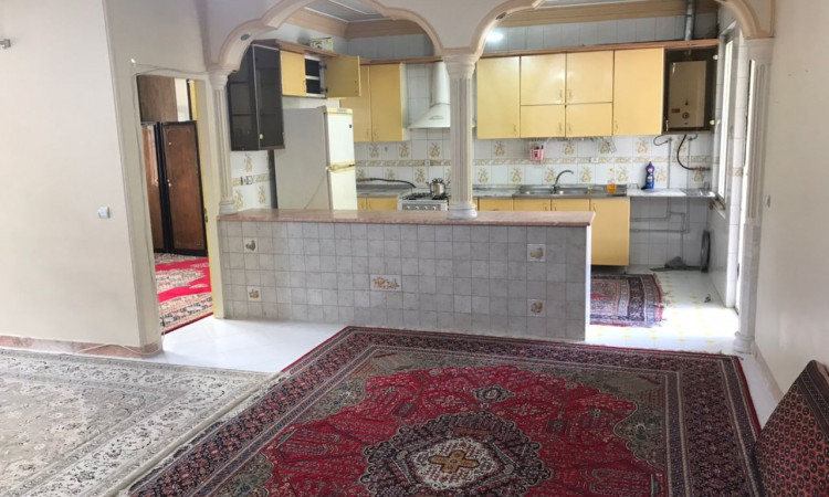 اجاره ویلا 120 متری با تراس رو به باغ