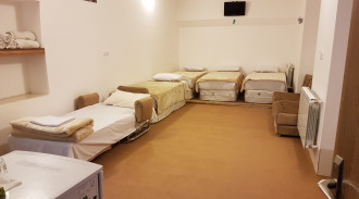 رزرو هتل سنتی جنگل (اتاق پنج تخته)