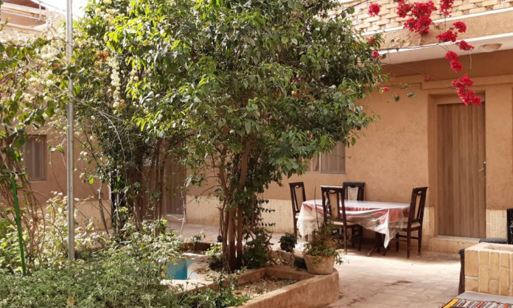 رزرو هتل سنتی جنگل (اتاق پنج تخته)