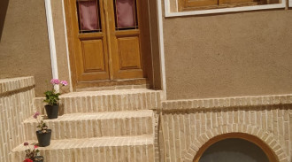 حجز فندق في مطعم جولشان التقليدي غرفة مزدوجة