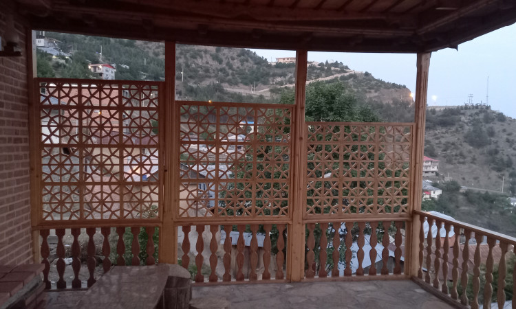 رزرو بوم گردی آشیانه عقاب (اتاق مهتاب)