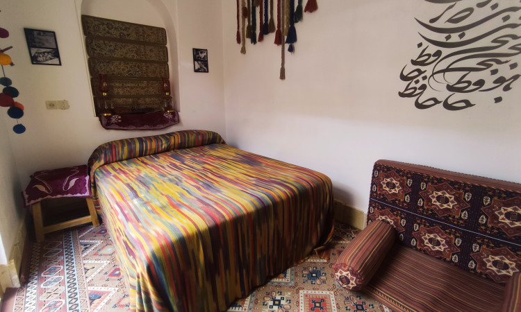 رزرو بوم گردی نارنجستان اتاق ترنج