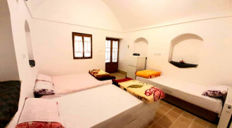 رزرو بوم گردی سنتی سرای جهانگرد اتاق چهار تخته