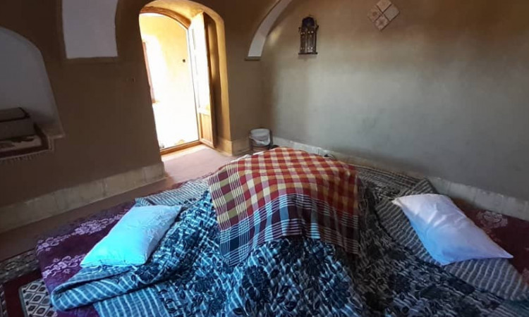 رزرو هتل سنتی انار اتاق نباتی