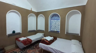 رزرو هتل سنتی انار اتاق میخوش