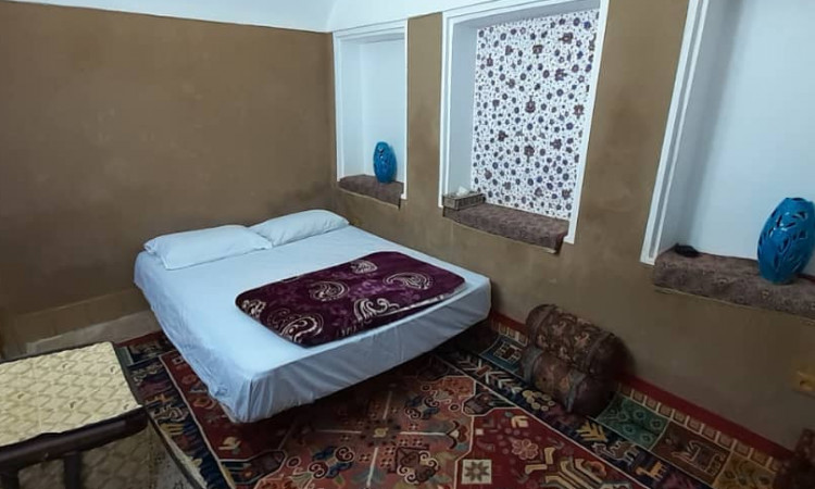رزرو هتل سنتی انار اتاق خاتونی