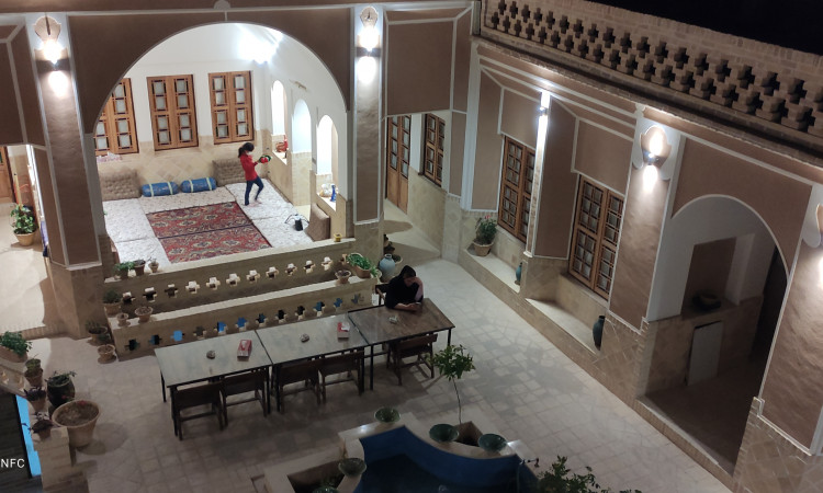 رزرو بوم گردی خوان سالار اتاق کنجه