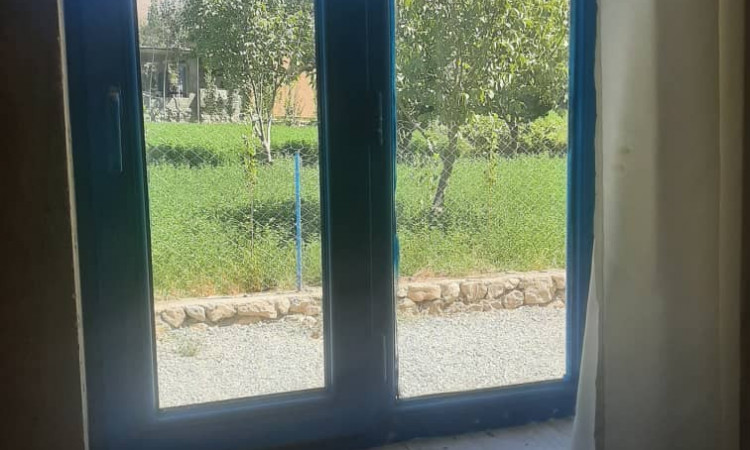 رزرو بوم گردی شه م اتاقک چوبی